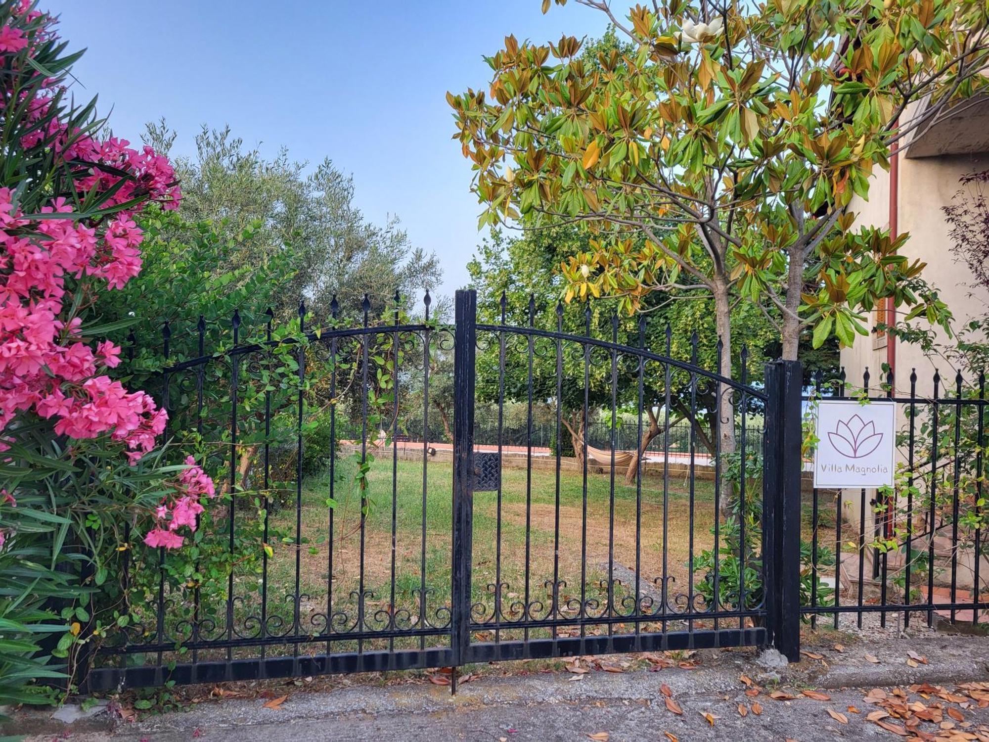 Villa Magnolia Litochoro Exteriör bild